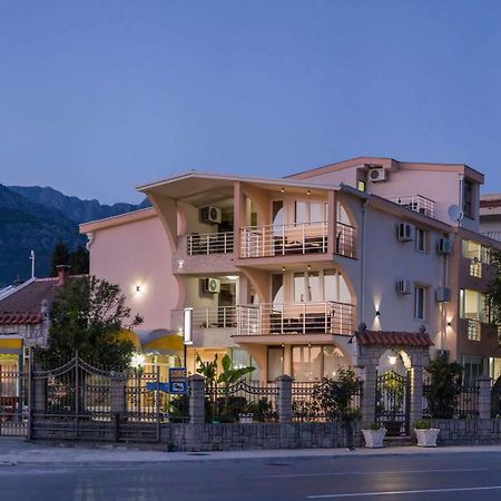 Villa Jadran Apartments Bar Esterno foto