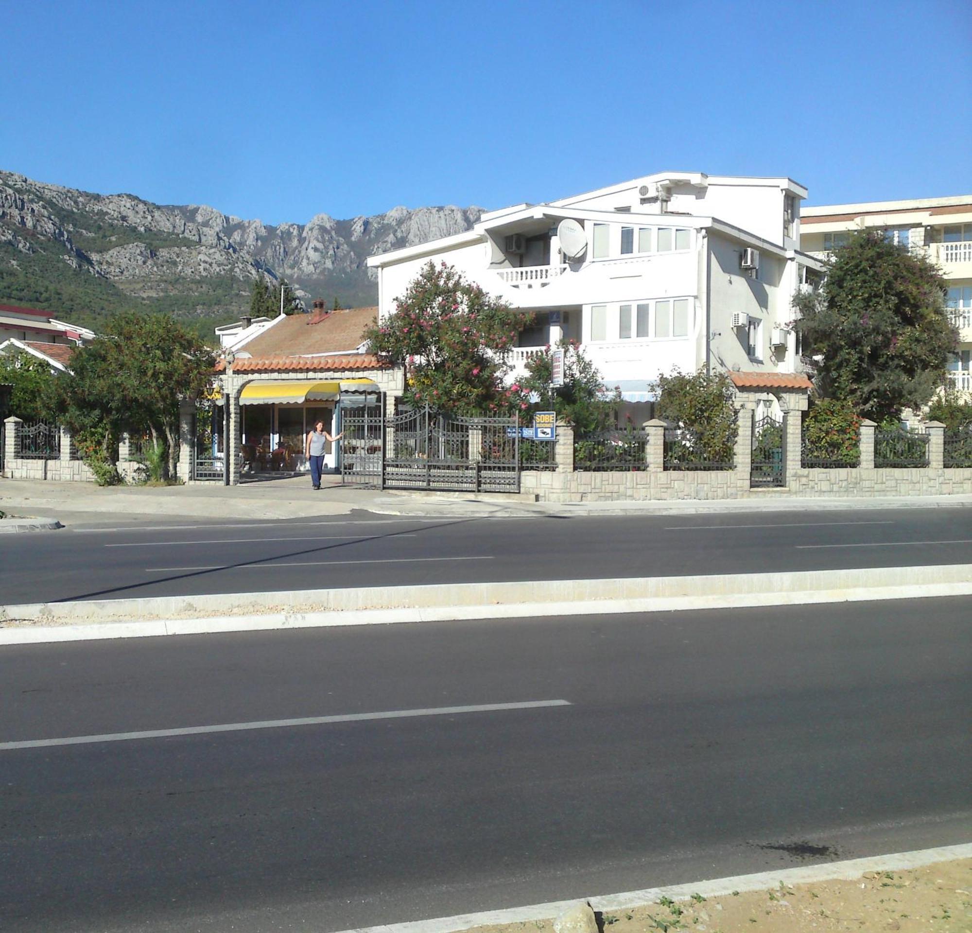 Villa Jadran Apartments Bar Esterno foto
