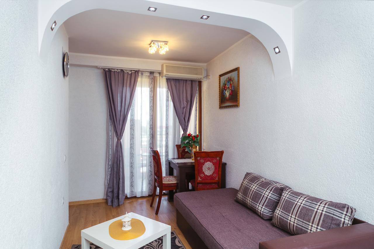 Villa Jadran Apartments Bar Esterno foto